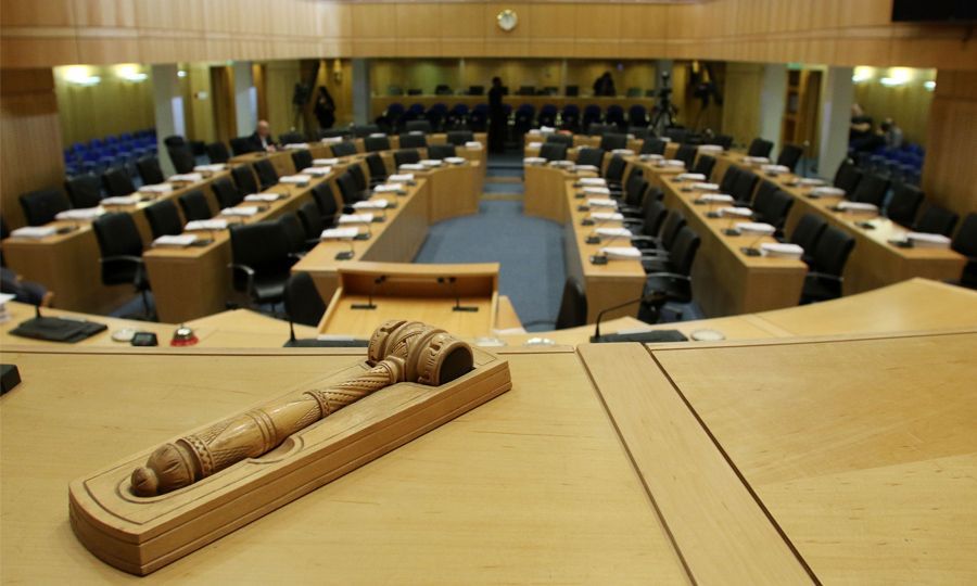 Güney Kıbrıs’ta yeni Meclis göreve başladı