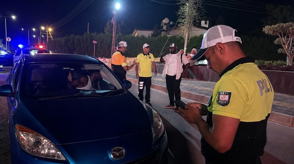 Girne’de kaçak taşımacılığa 121 bin TL ceza!