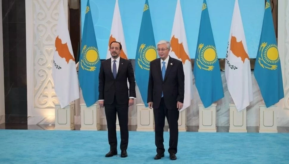 Yılmaz, Türkmenistan Devlet Başkanı Berdimuhamedov ile görüştü
