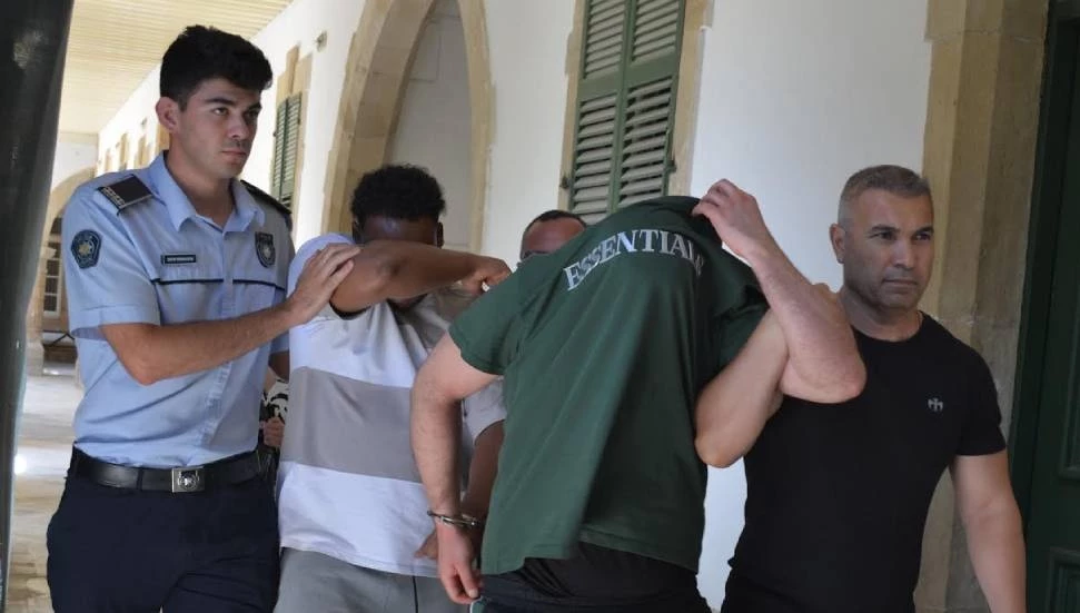 12 kilo uyuşturucu davasında taşıyıcıya 9, organizatöre 14 yıl hapis