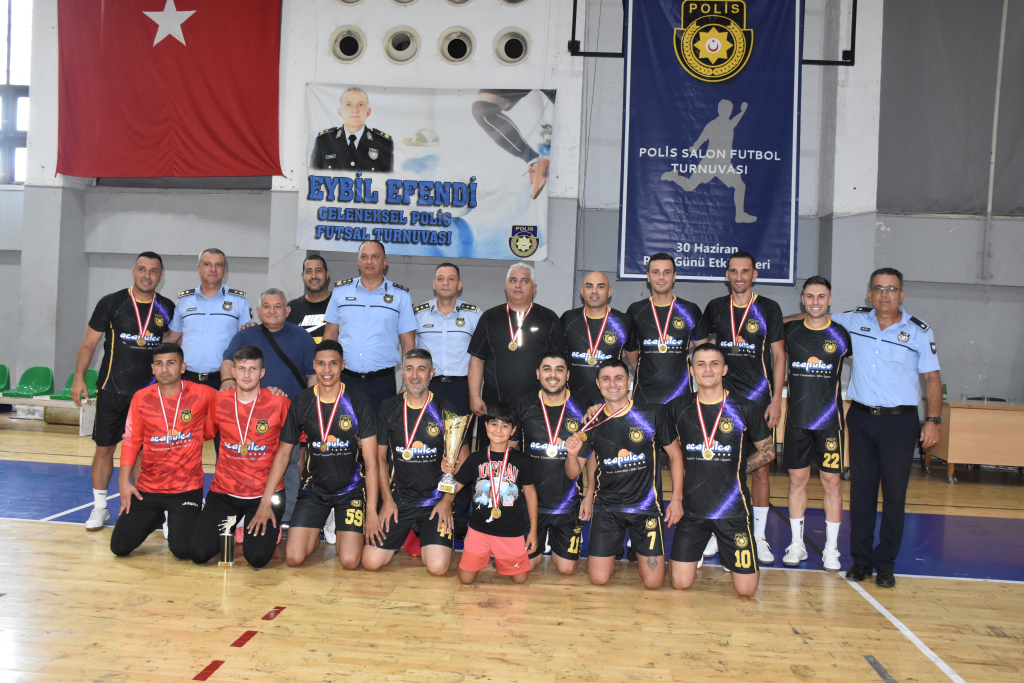 Şampiyon Girne Polis Müdürlüğü