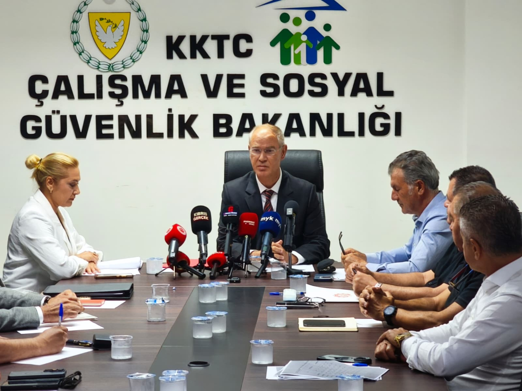 Asgari Ücret Tespit Komisyonu toplandı