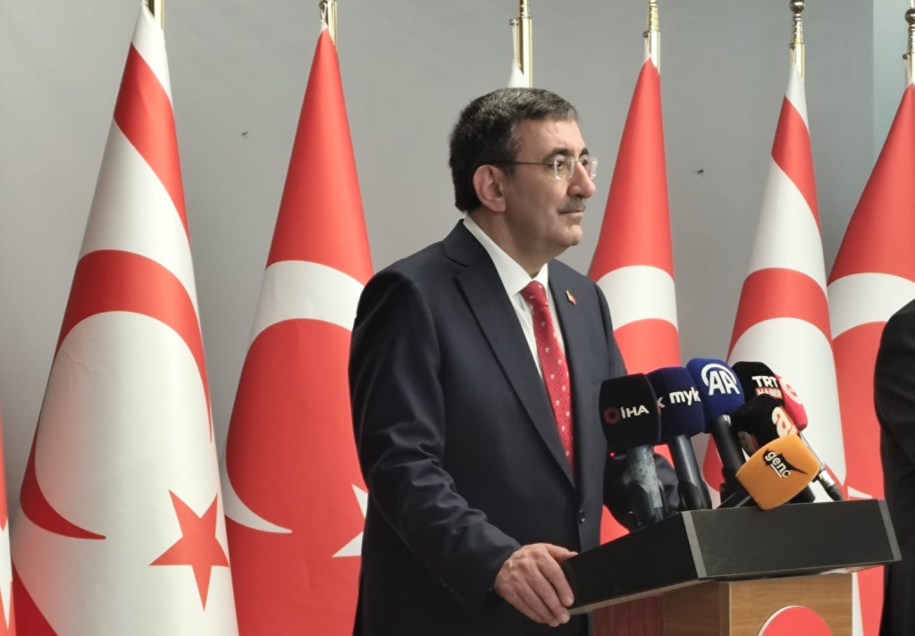 “Tüm imkanlarla KKTC’nin yanındayız”