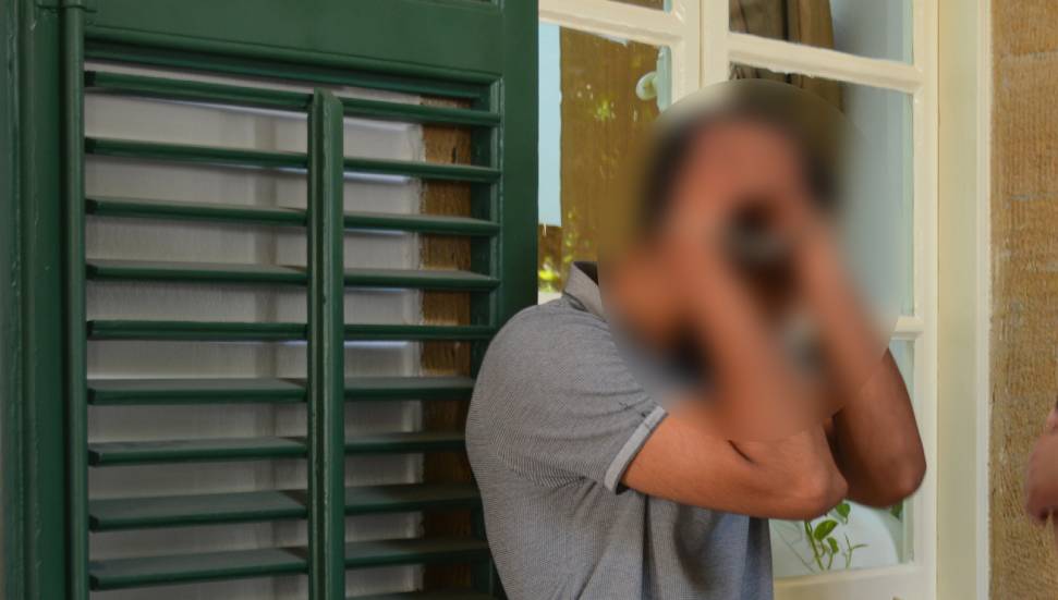 Uyuşturucudan yine tutuklandı, cezaevine gönderildi