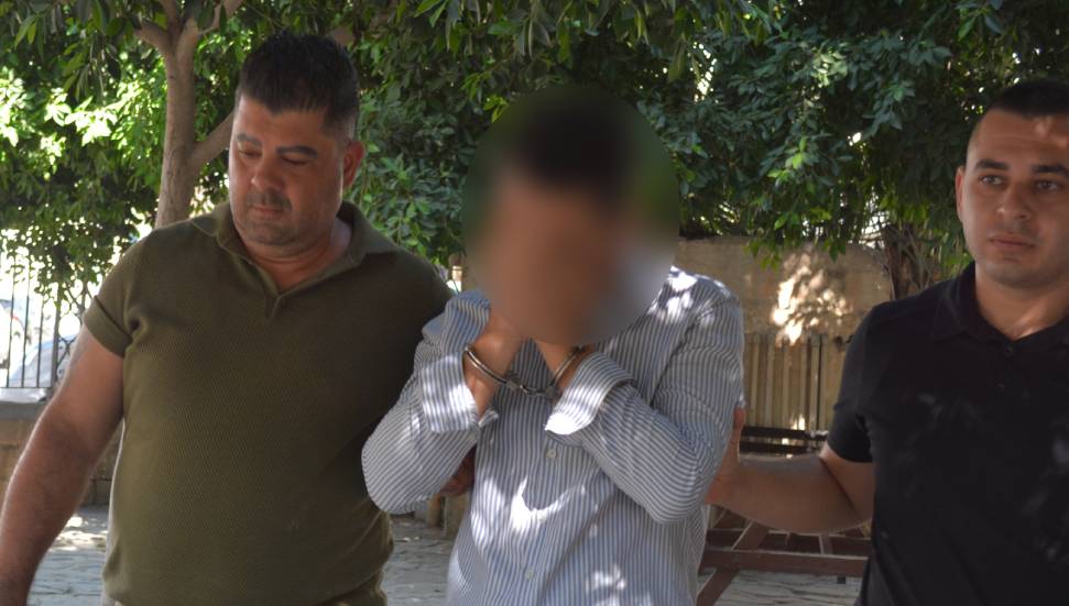 Ercan’da uyuşturucuyla yakalanan zanlı cezaevine gönderildi