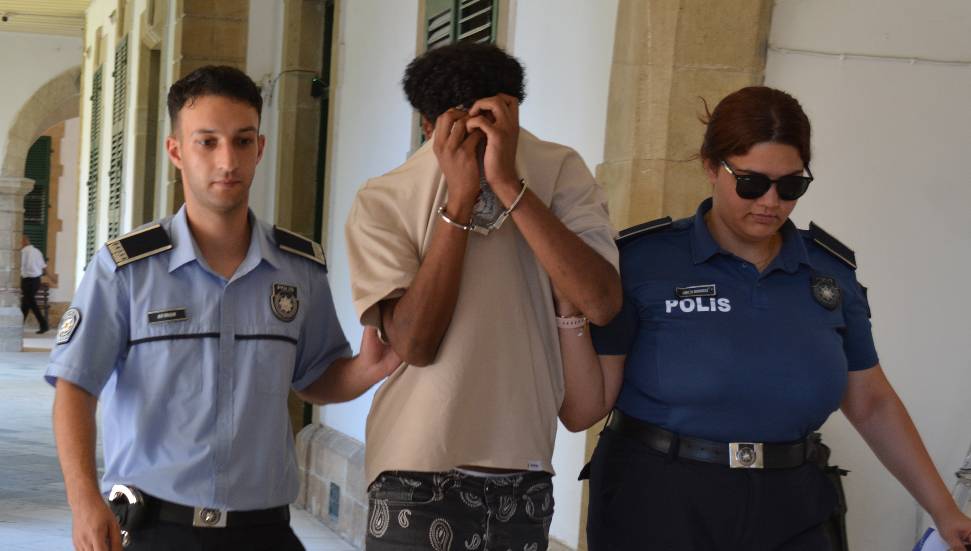 Muhaceret affından yararlanmak için karakola gitti, tutuklandı