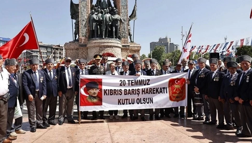 20 Temmuz Barış ve Özgürlük Bayramı Taksim’de kutlandı