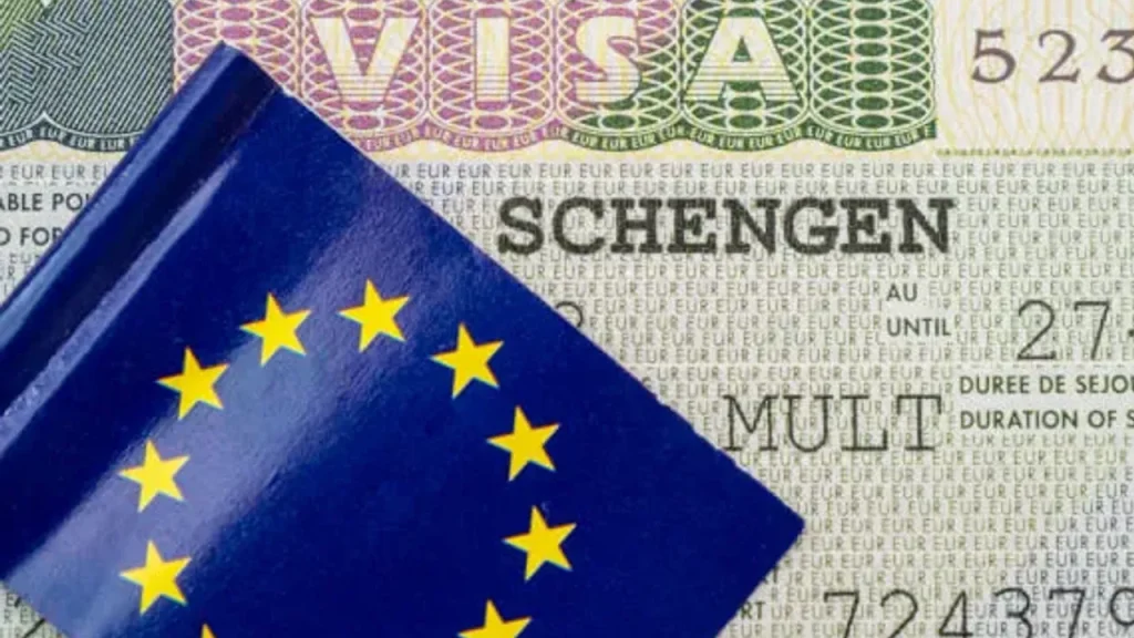 Güney Kıbrıs’ın Schengen’e üyeliği Kıbrıs sorununa takılıyor