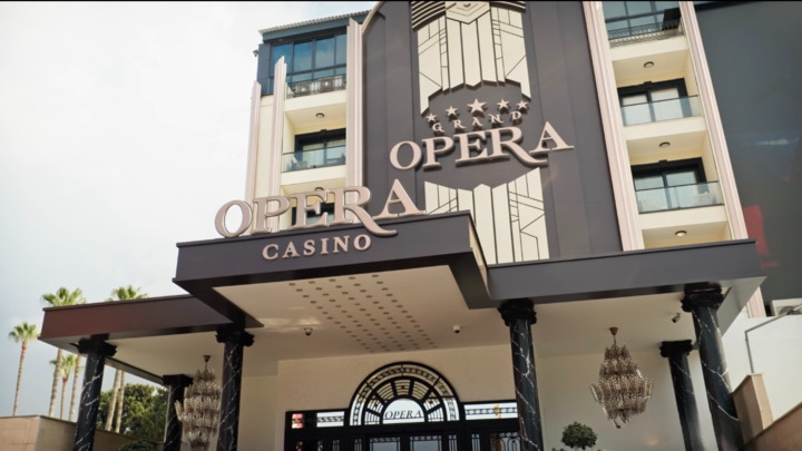 Grand Opera Hotel, kazazedelere kapılarını açtı