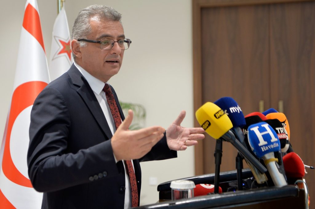 Erhürman, “Mayınların temizlenmesini biz kabul ettik, Rum tarafı reddetti”