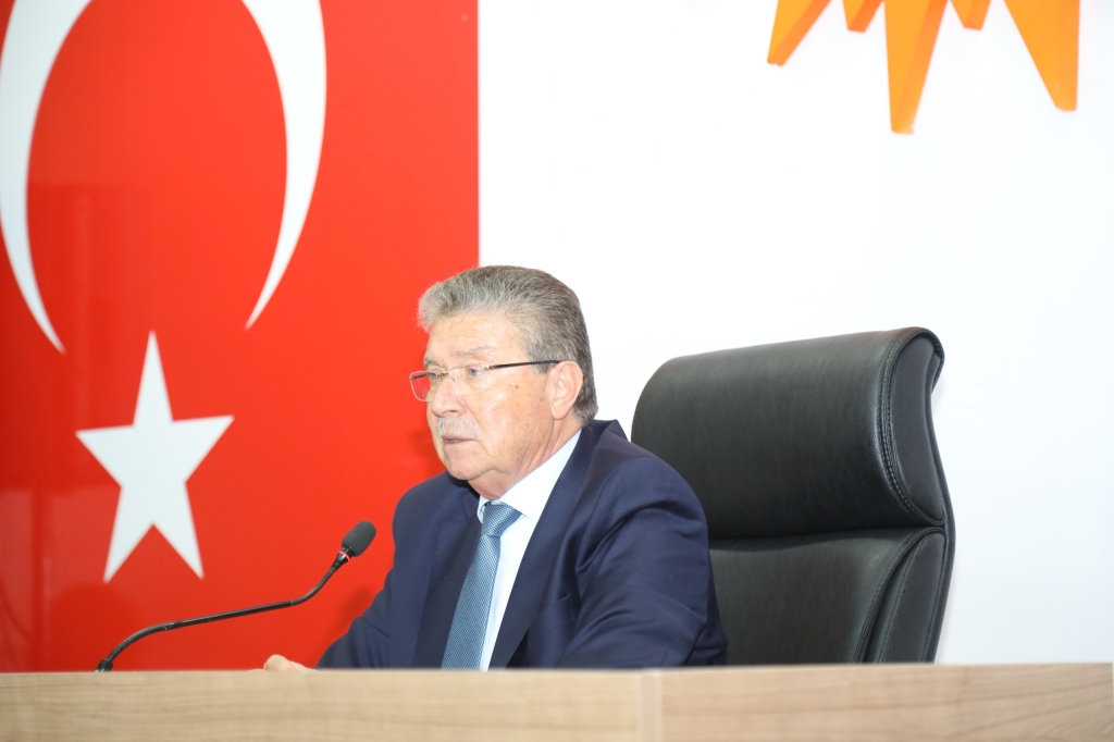 Üstel: 6 Aralık’ta makyaj belediyeciliği bitecek, Hizmet belediyeciliği başlayacak