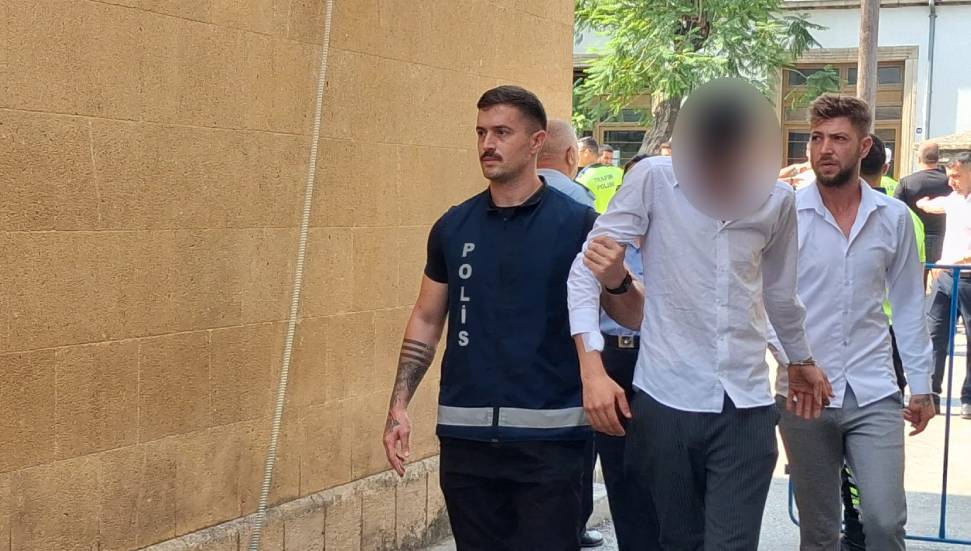 Ölümlü kazayı üstlenmek için polise yalan beyanda bulundu