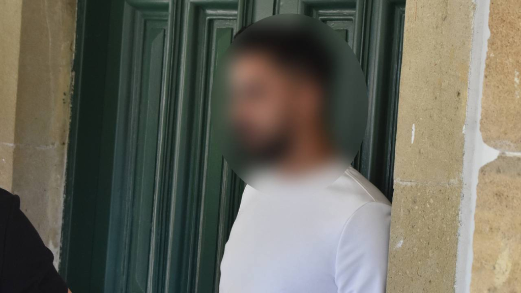 Kaldığı otel odasında uyuşturucu bulunmuştu: 8 gün daha tutuklu