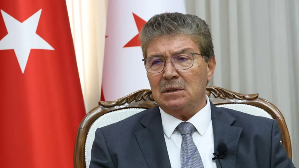Üstel: Rum tarafı Kıbrıs Türk halkının adada var olmasına bile tahammül edemiyor