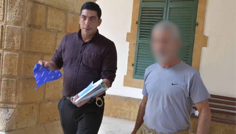 Sahtekarlıkla para temini davasında zanlı M.K. teminatla serbest