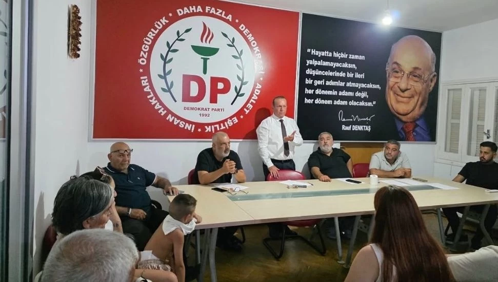 Ataoğlu, DP Güzelyurt İlçe Örgütüyle bir araya geldi