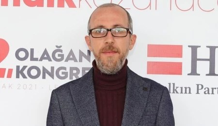 Turgut Alas: Ülke yönetilmiyor, çıkar ilişkileriyle tüketiliyor!