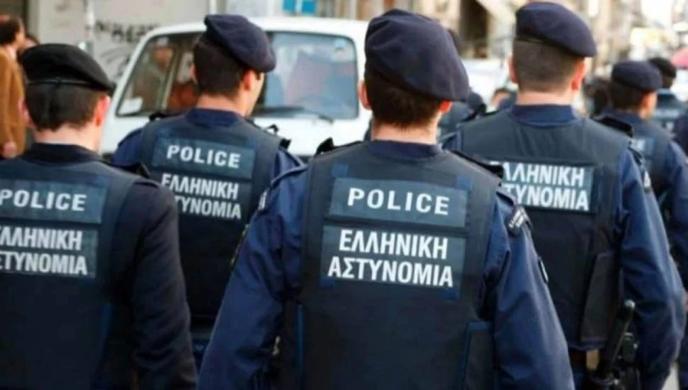 Yunanistan’da babasının cesedini emekli maaşı için dondurucuda saklayan kişi yakalandı