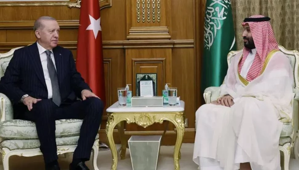 Suudi Arabistan, Türkiye ve Pakistan’dan tarihi savunma ittifakı: İmzalar atıldı