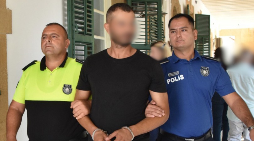 Polisten kaçarken iki araca çarptı, Güney Kıbrıs’a geçti: 1 ay sonra yakalandı