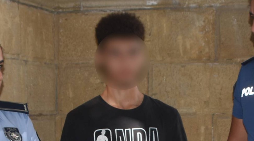 19 yaşındaki gencin odasında canlı mermiler bulundu