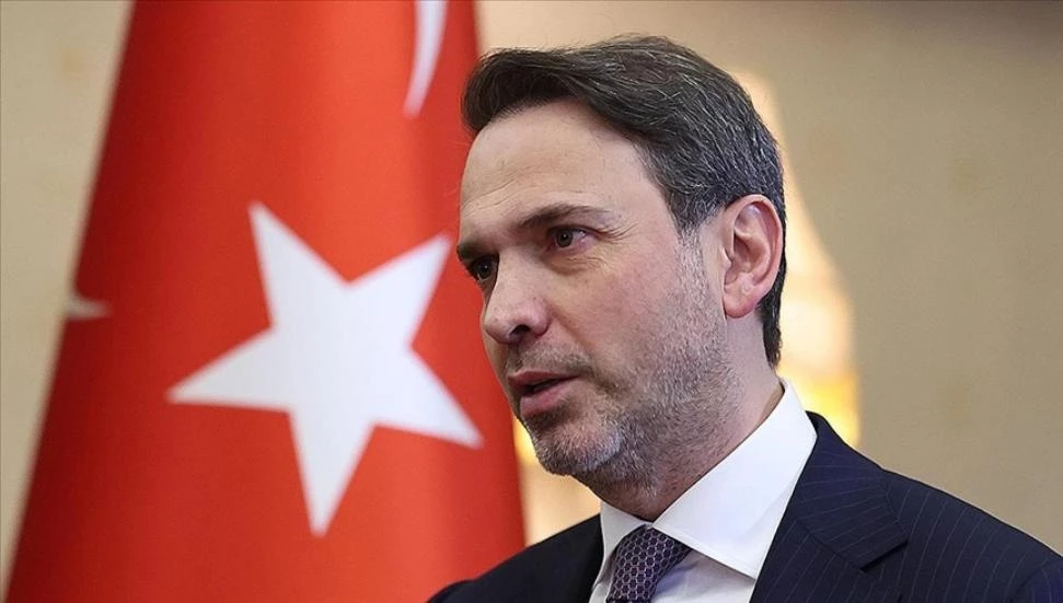 Bayraktar: KKTC’ye doğal gazın götürülmesi için denizdeki çalışmalara başladık