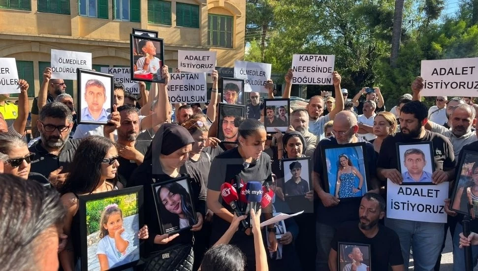 Aileler, Girne Mahkemesi önünde: Kayıplarımızı bulun, bütün sorumluları ortaya çıkarın