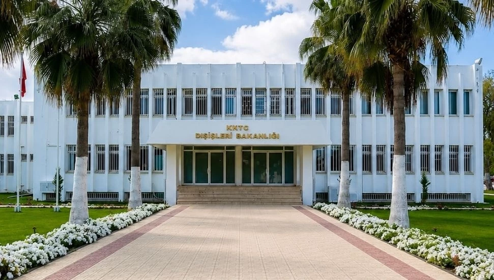 “Türkiye’nin adadaki varlığı olmazsa olmazdır”