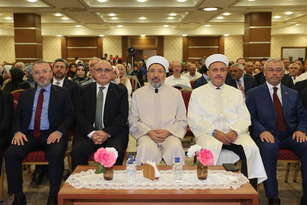 Türkiye Diyanet İşleri Başkanı Arpaguş KKTC’de din görevlileriyle buluştu