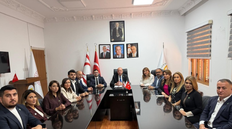 Dinçyürek: Azerbaycan ile sağlık alanındaki iş birliğimizi somut projelere dönüştürmek istiyoruz