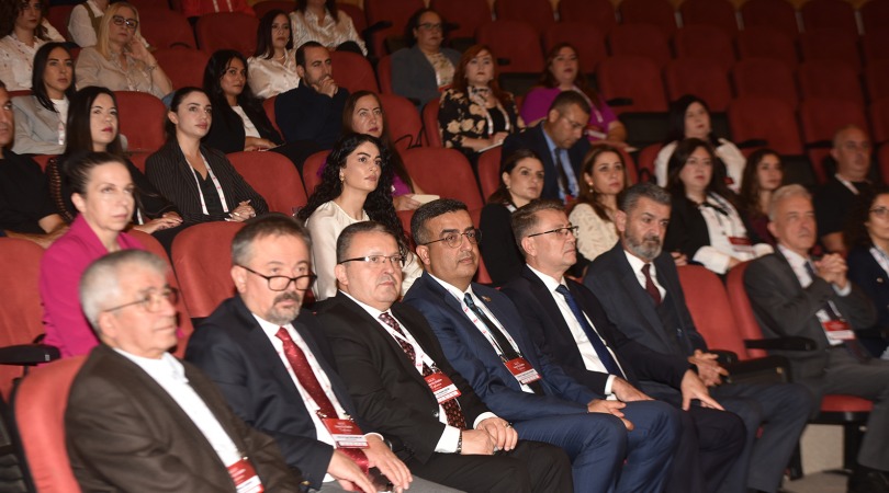 KKTC Yazım Eş Güdüm Toplantısı düzenlendi: Devlet ciddiyeti dildeki ciddiyetle başlar