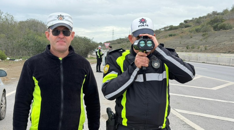Trafik denetimlerinde 356 sürücüye yasal işlem: 13 araç trafikten men edildi