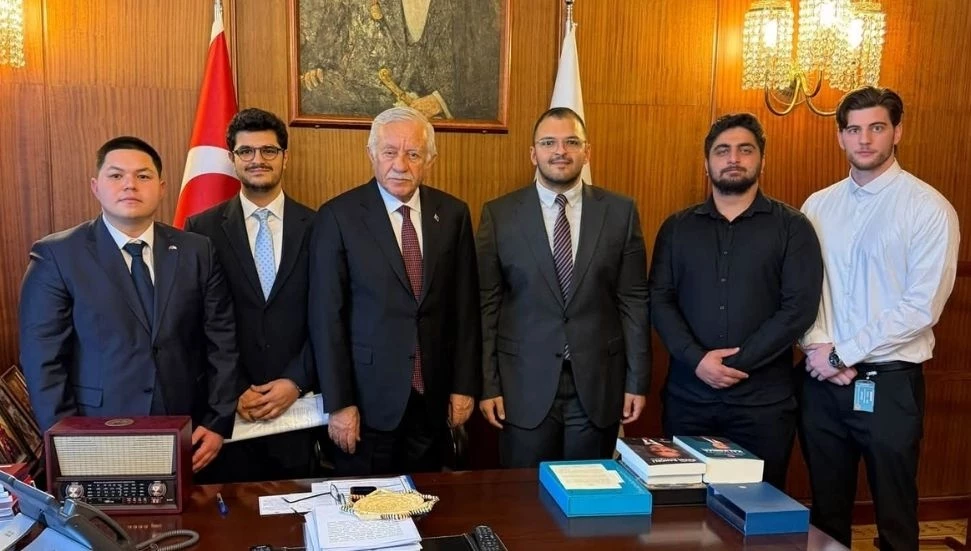Kıbrıslı Türk gençlerden TBMM’ye telefon harcı ve DUS’ta KKTC vatandaşlarına kontenjan talebi
