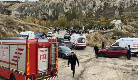Kapadokya’da peribacası çöktü: İki kişi hayatını kaybetti