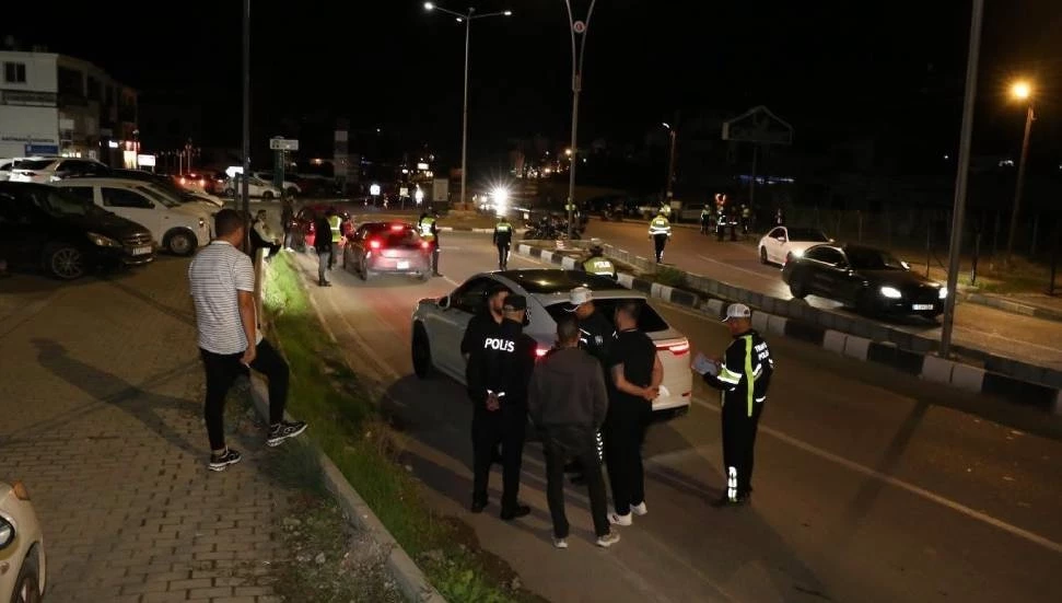 Ülke genelinde geniş çaplı denetim: Bin 414 kişiye yasal işlem, 46 tutuklama!